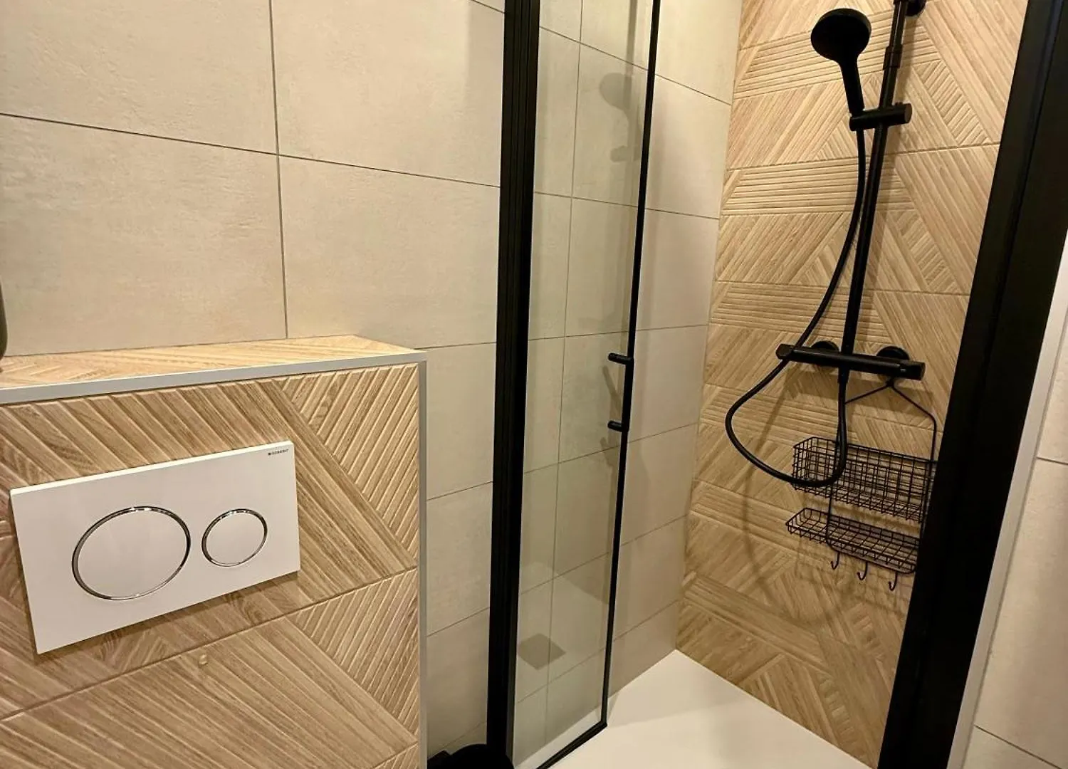 Calme & Elegance Studio De Charme Proche Centre Aix-les-Bains
